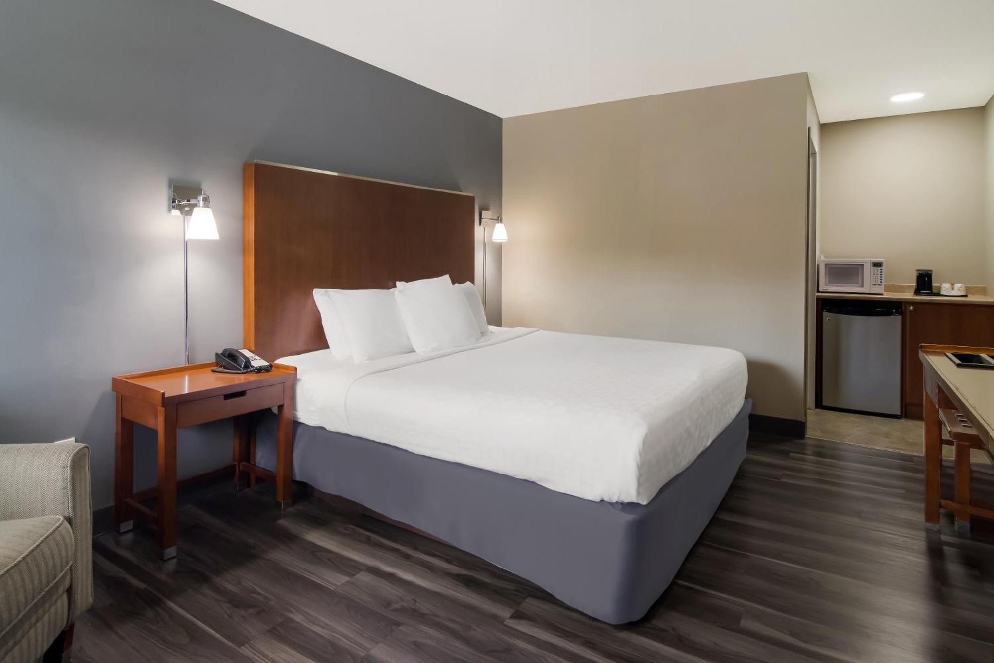 Canadas Best Value Inn & Suites Kamloops Buitenkant foto